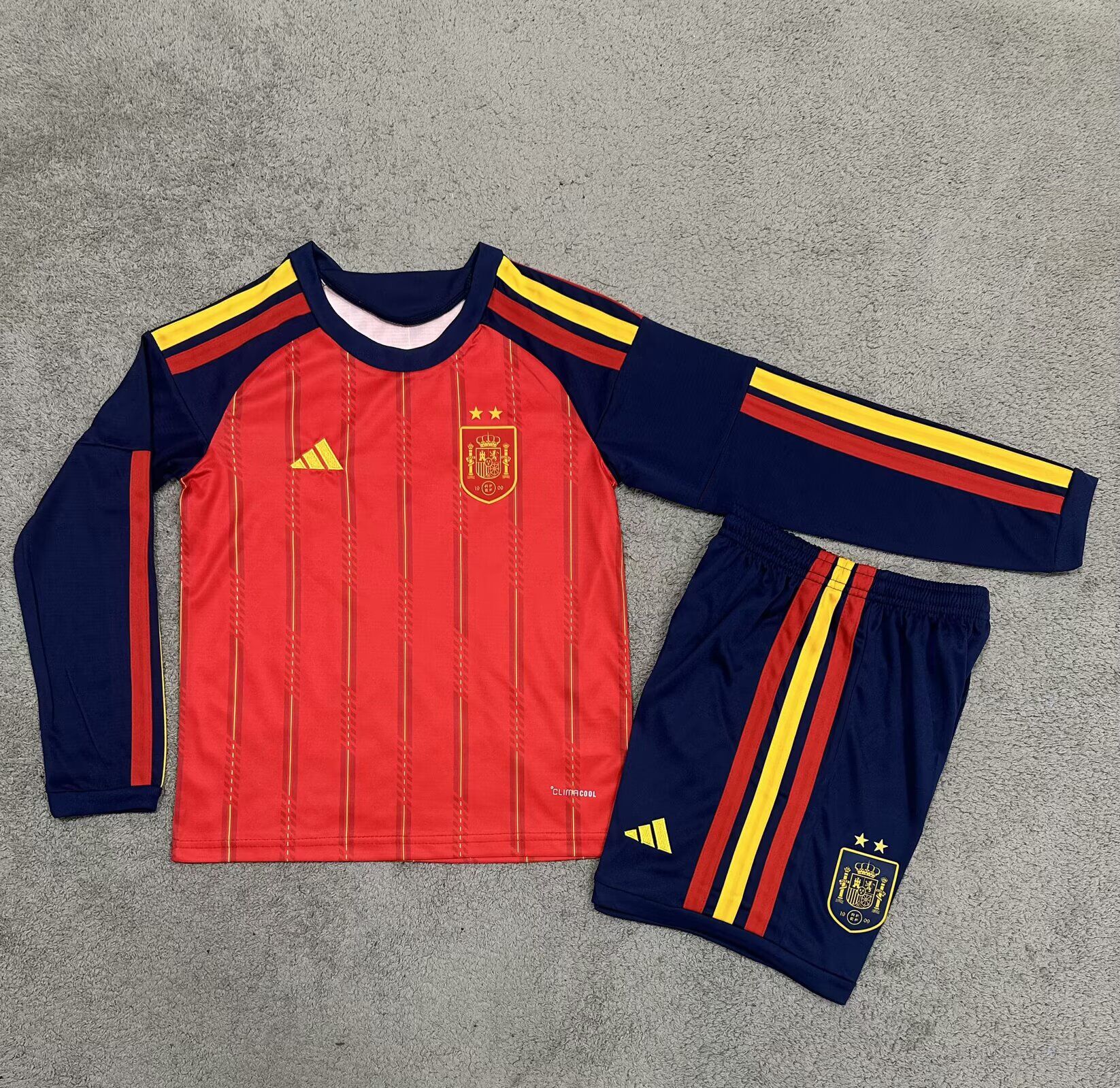 Kids-Spain 2026 World Cup Home 2 Stars Long Soccer Jersey